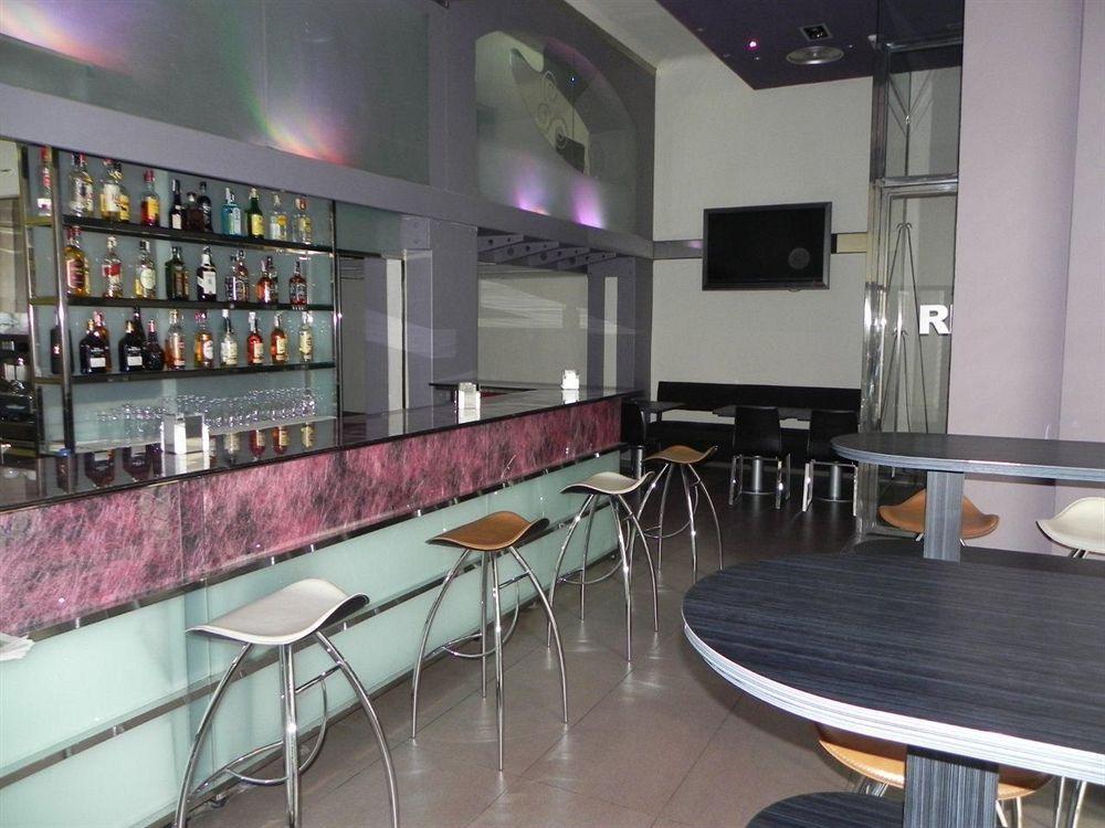 Reino De Hotel 3*