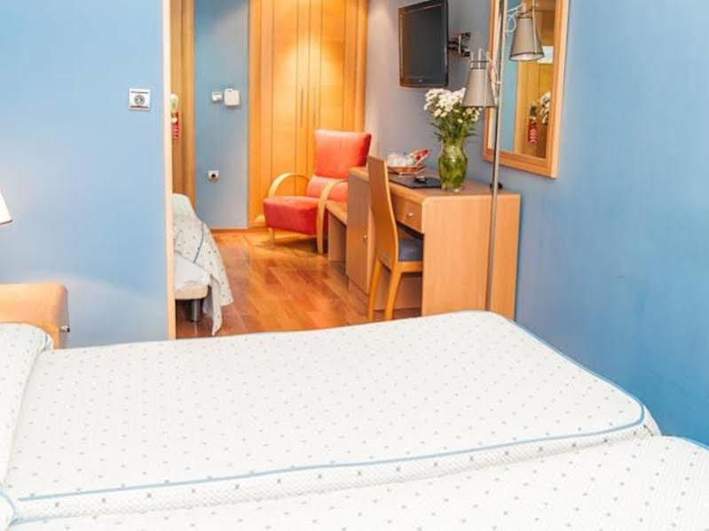 Hotel Reino De 3*